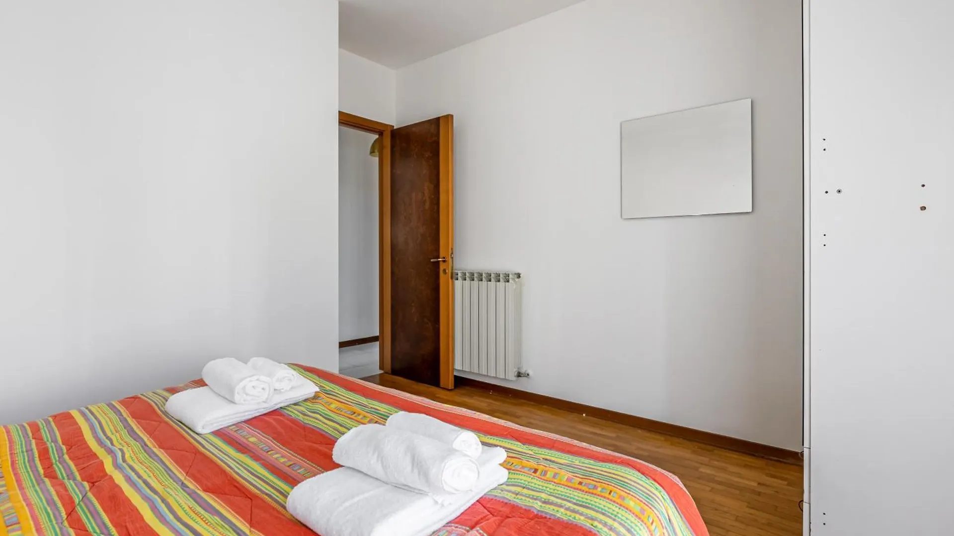 Comfortable Apartment With Parking & Terrace Perugia Italy